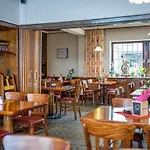 泽林内霍夫旅馆 酒店 3*