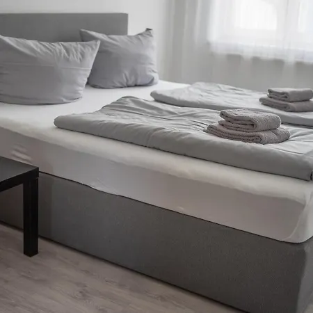 泽林内霍夫旅馆 酒店 3*