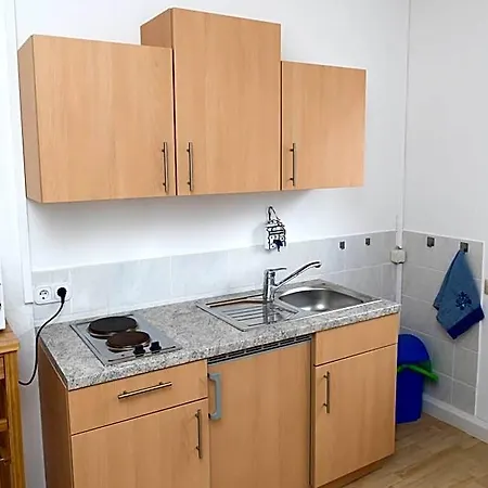 Zwehrener Hof 3*