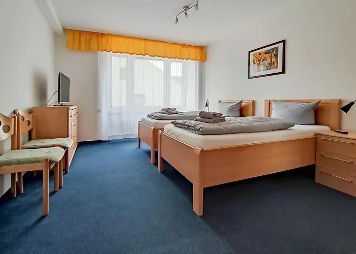 Zwehrener Hof 3* Kassel