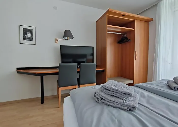 Zwehrener Hof 3* Kassel