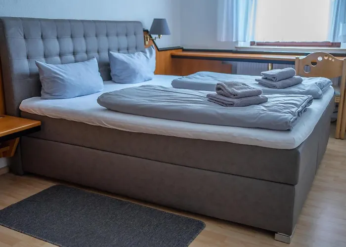 Hotell Zwehrener Hof 3*