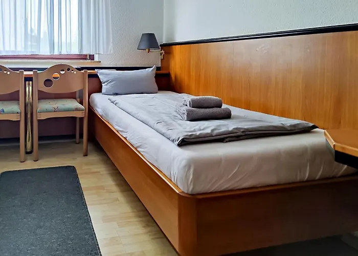 Zwehrener Hof 3* Kassel