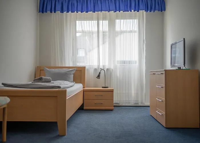 Zwehrener Hof Hotel 3*